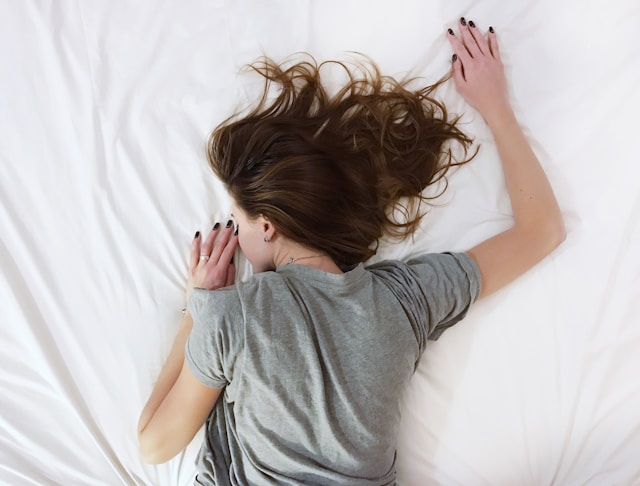 How I Sleep at Night Knowing I’m Failing All My Classes – Tymoff